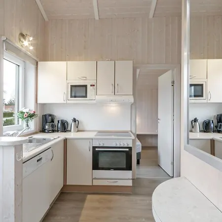 Frische Brise 10 - Dorf 2 Holiday home *