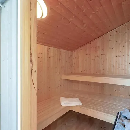 Holiday home Frische Brise 10 - Dorf 2 Priwall