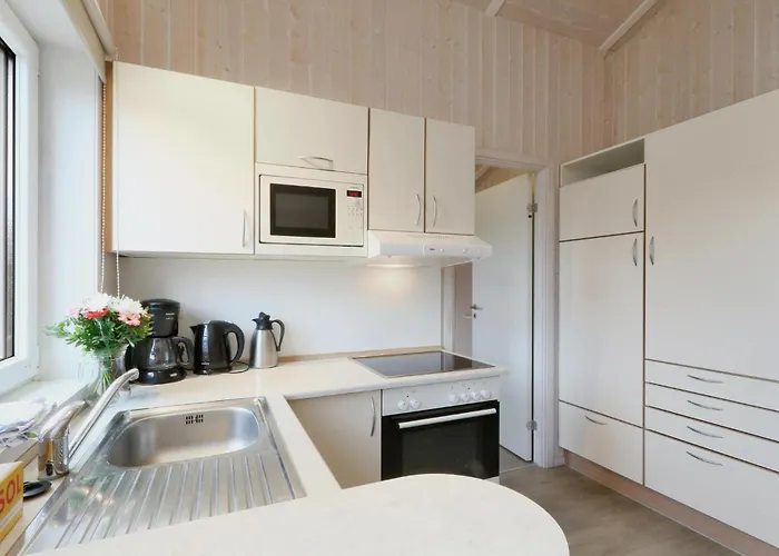 Frische Brise 10 - Dorf 2 Priwall